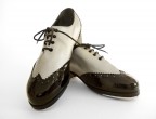 22 Piel gris plateado | C24 Charol Negro